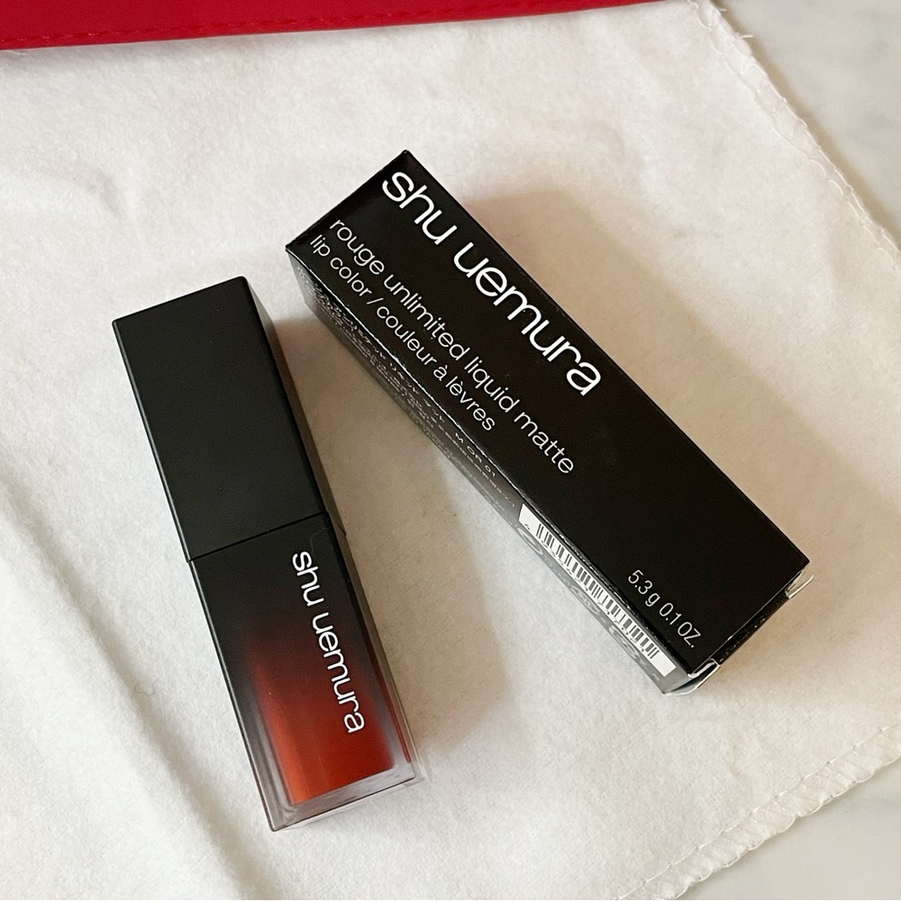 Shu Uemura liquid lipstick with makeup pouch